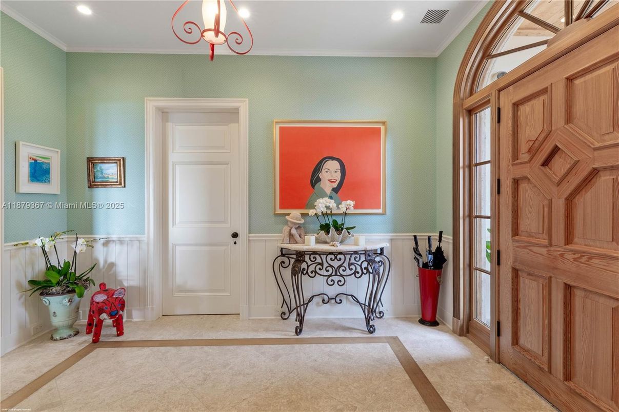 Chandelier, Interior, Recessed Lighting
