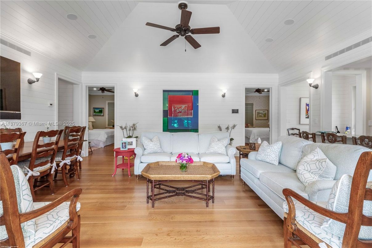 Dining room, Interior, Living room, Wood Texture Flooring