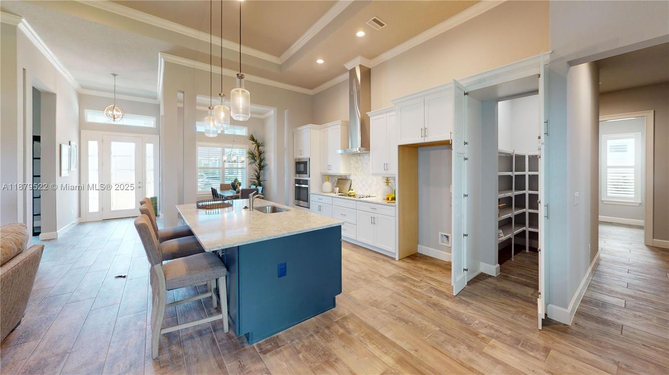 Interior, Kitchen, Pendant Lights, Recessed Lighting, Wood Texture Flooring