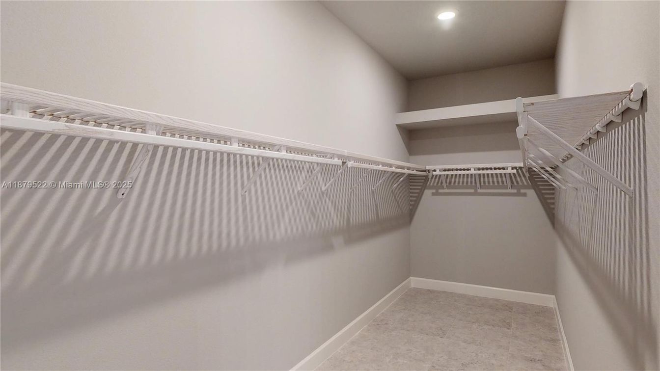 Interior, Recessed Lighting, Walk-in Closets
