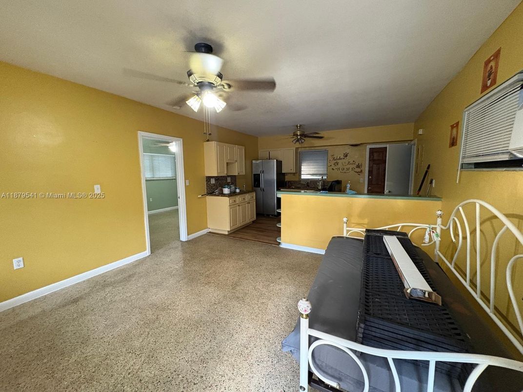 Interior, Kitchen, Piano