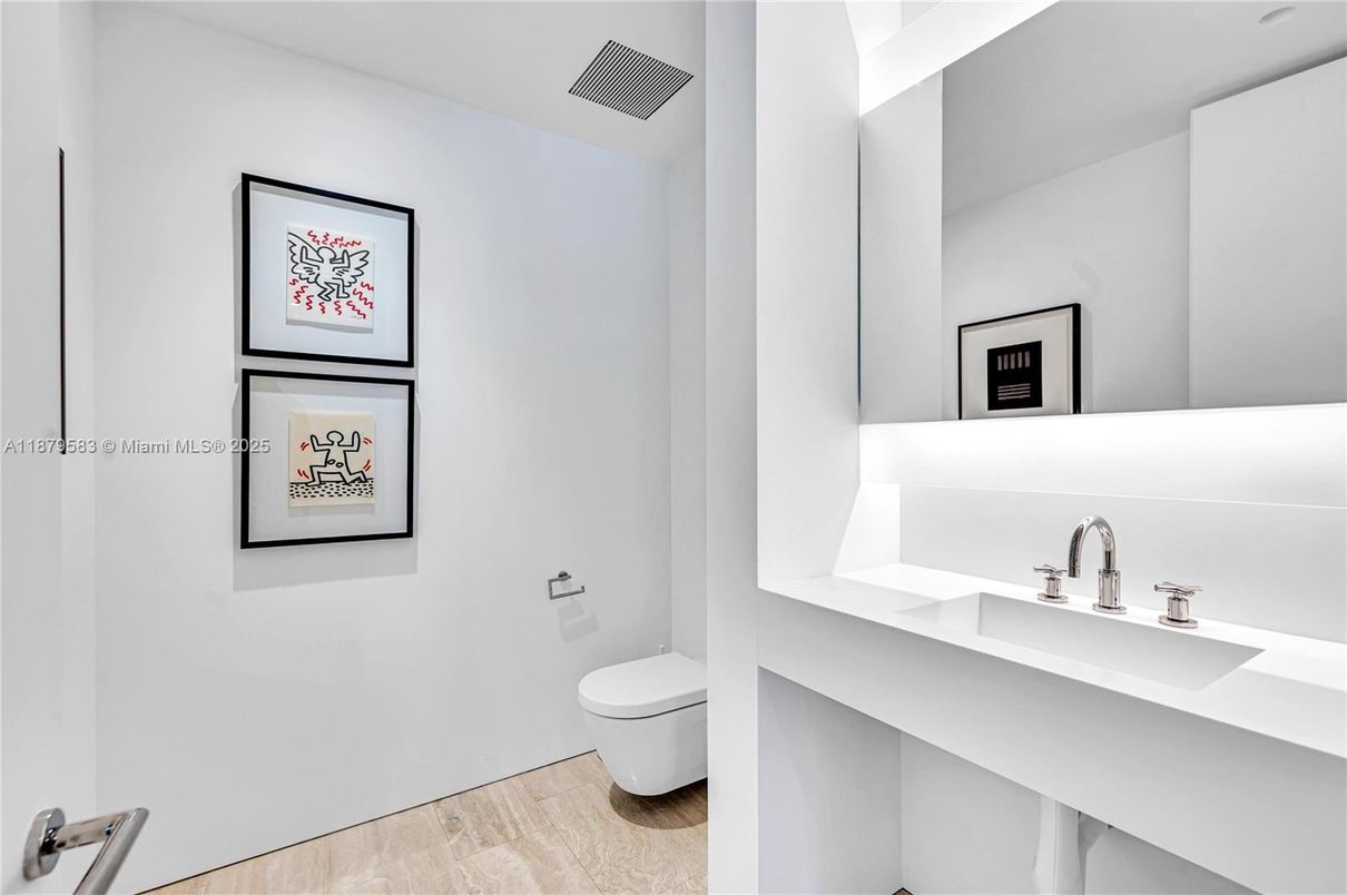 Bathroom, Interior, Wood Texture Flooring
