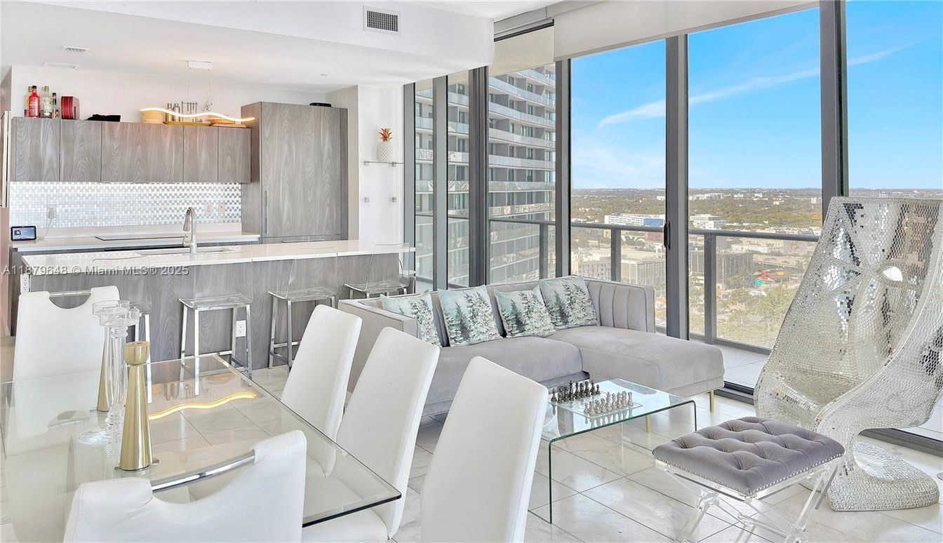 Dining room, Interior, Kitchen, Living room