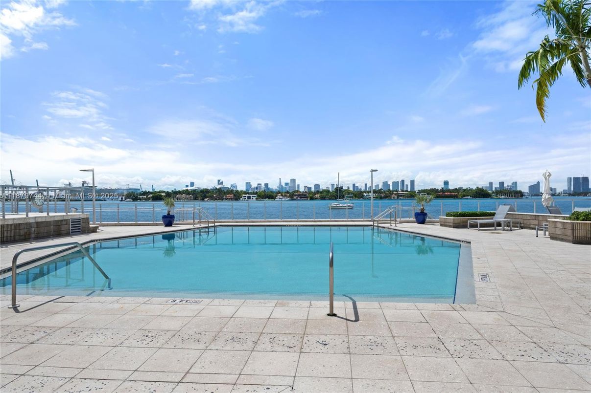 Exterior, Pool, Water