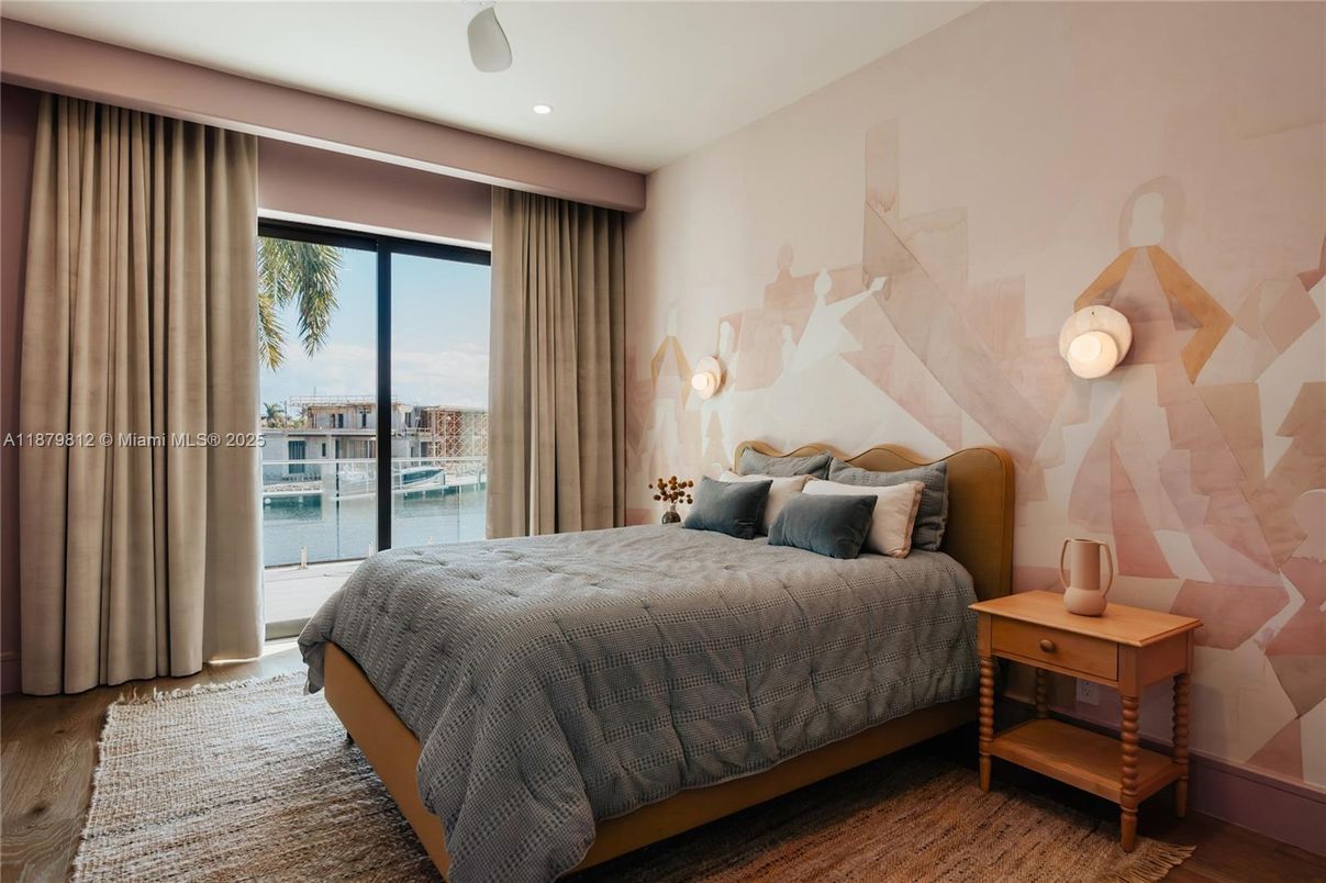Bedroom, Interior, Recessed Lighting, Water, Wood Texture Flooring