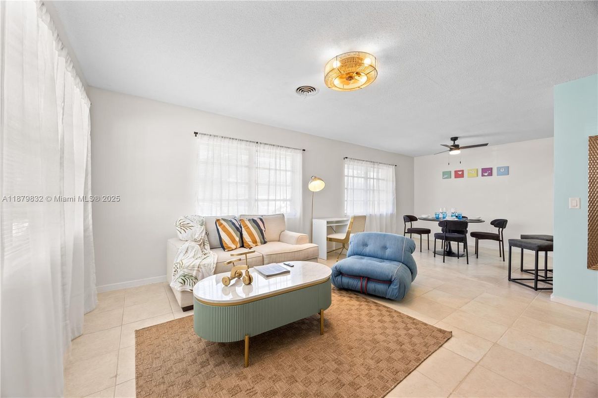 Dining room, Interior, Living room