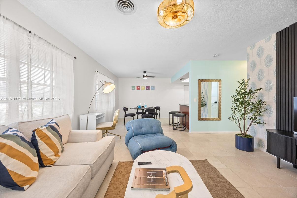 Interior, Living room