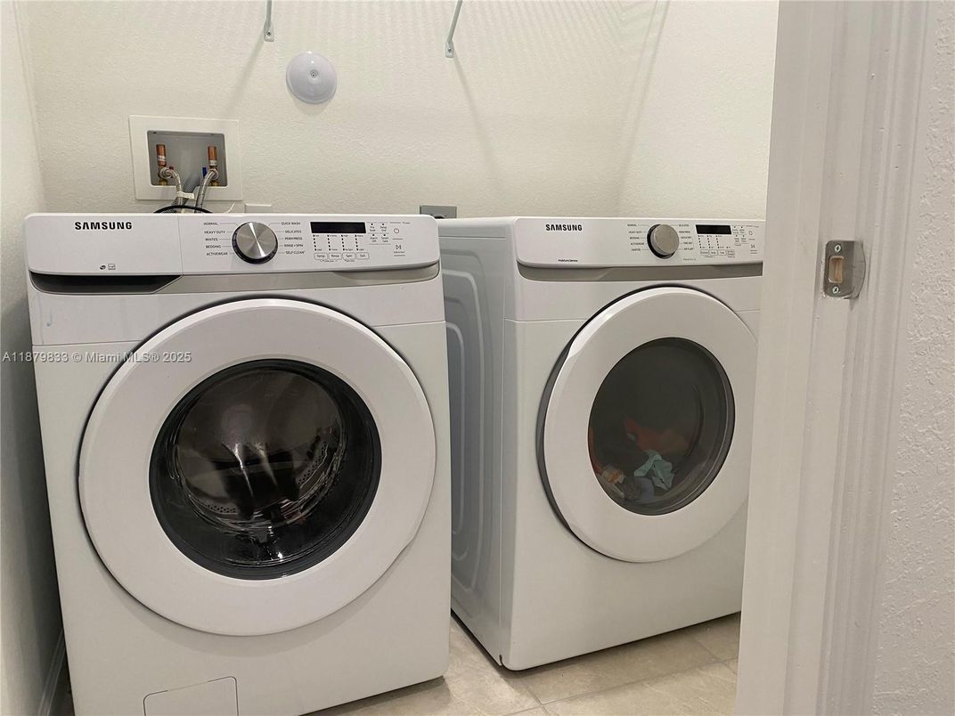 Interior, Utility Closets, Washer