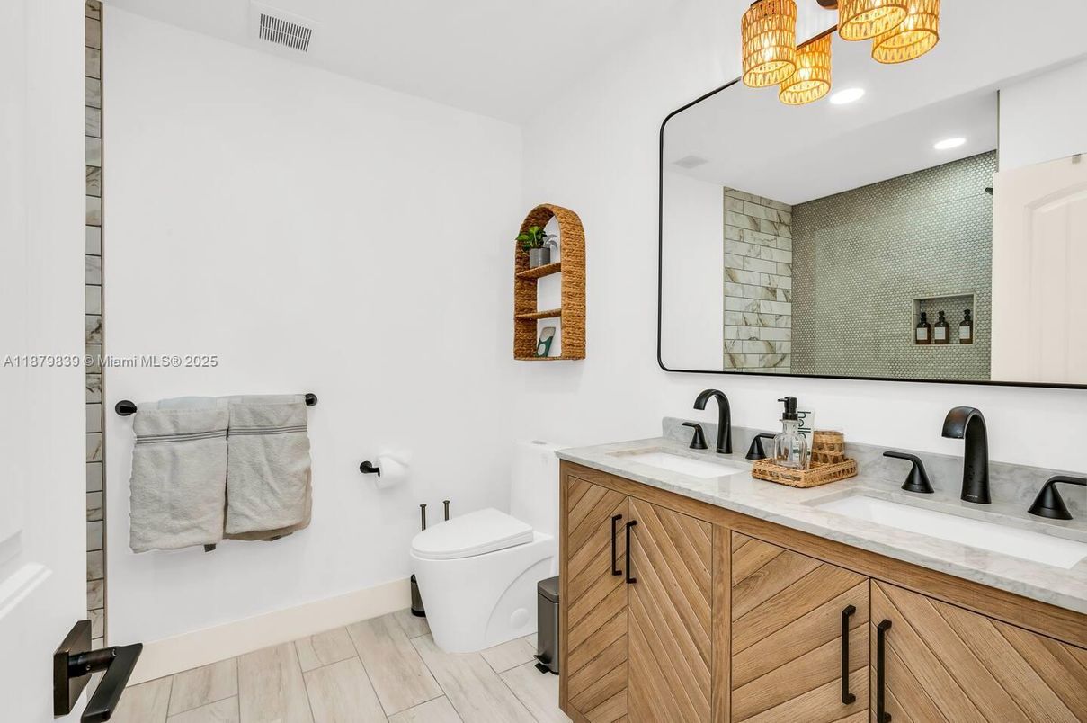 Bathroom, Dual Sink Vanities, Interior, Recessed Lighting, Wood Texture Flooring