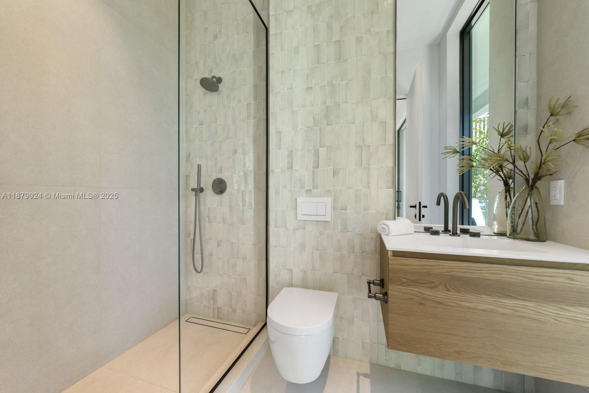 Bathroom, Glass Shower, Interior