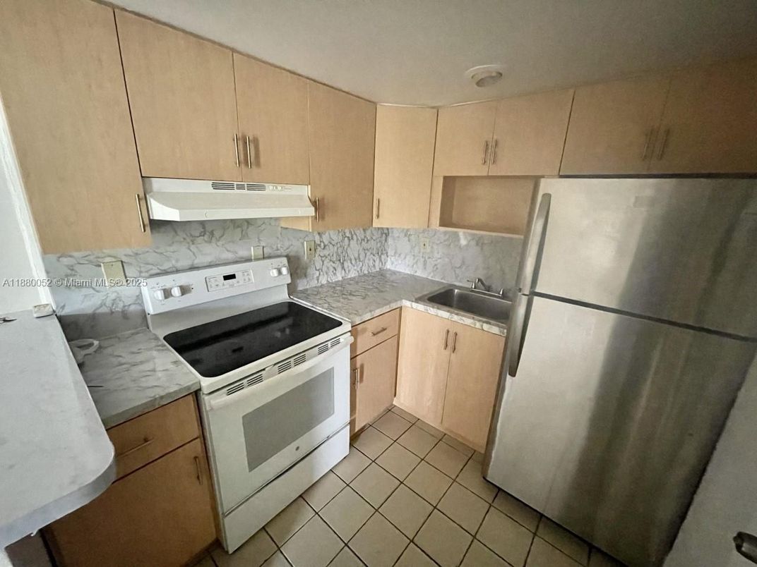 Interior, Kitchen, Marble Walls