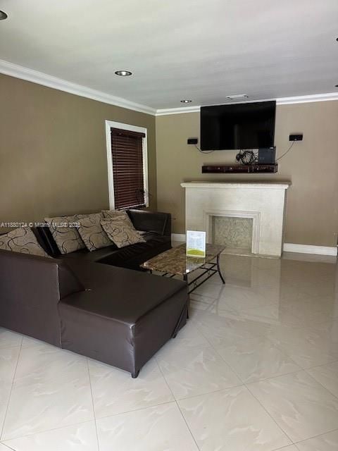 Fireplace, Interior, Living room, Recessed Lighting