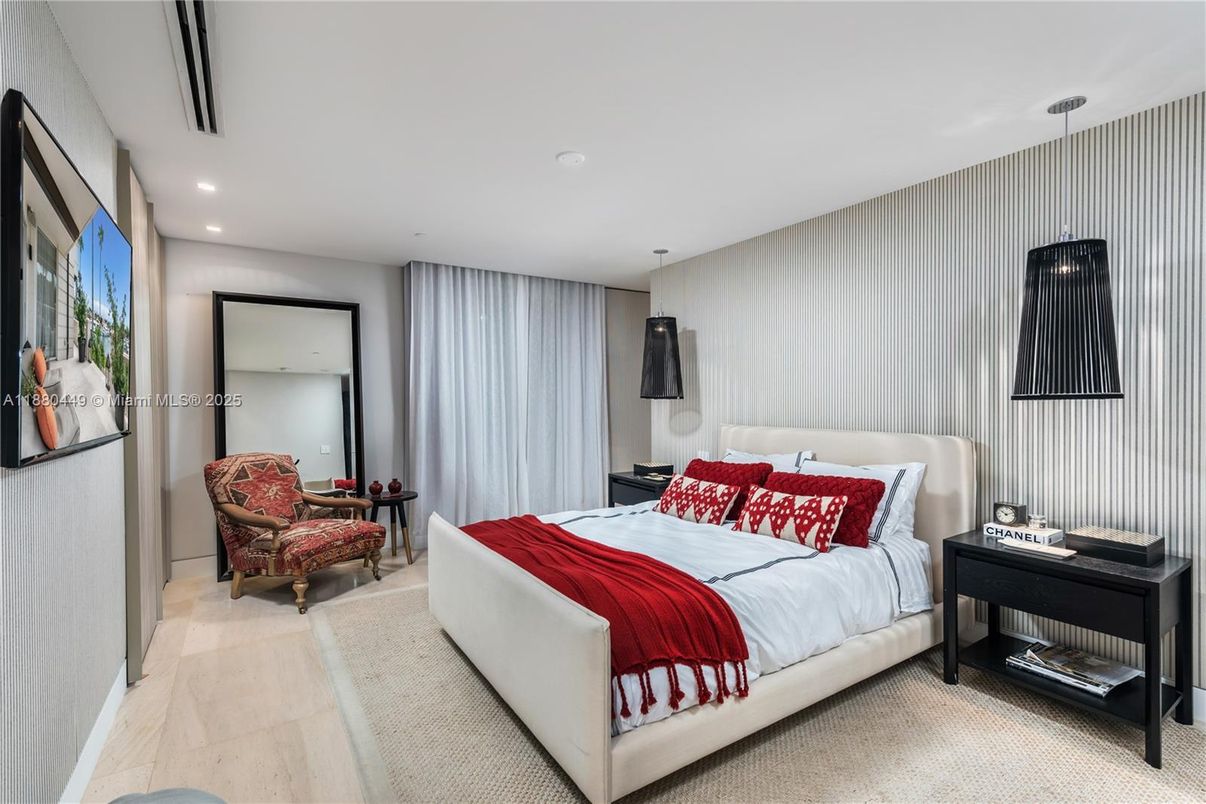 Bedroom, Interior, Pendant Lights, Recessed Lighting