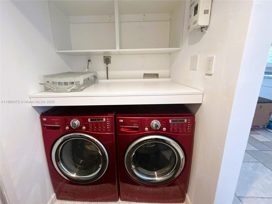 Interior, Utility Closets, Washer