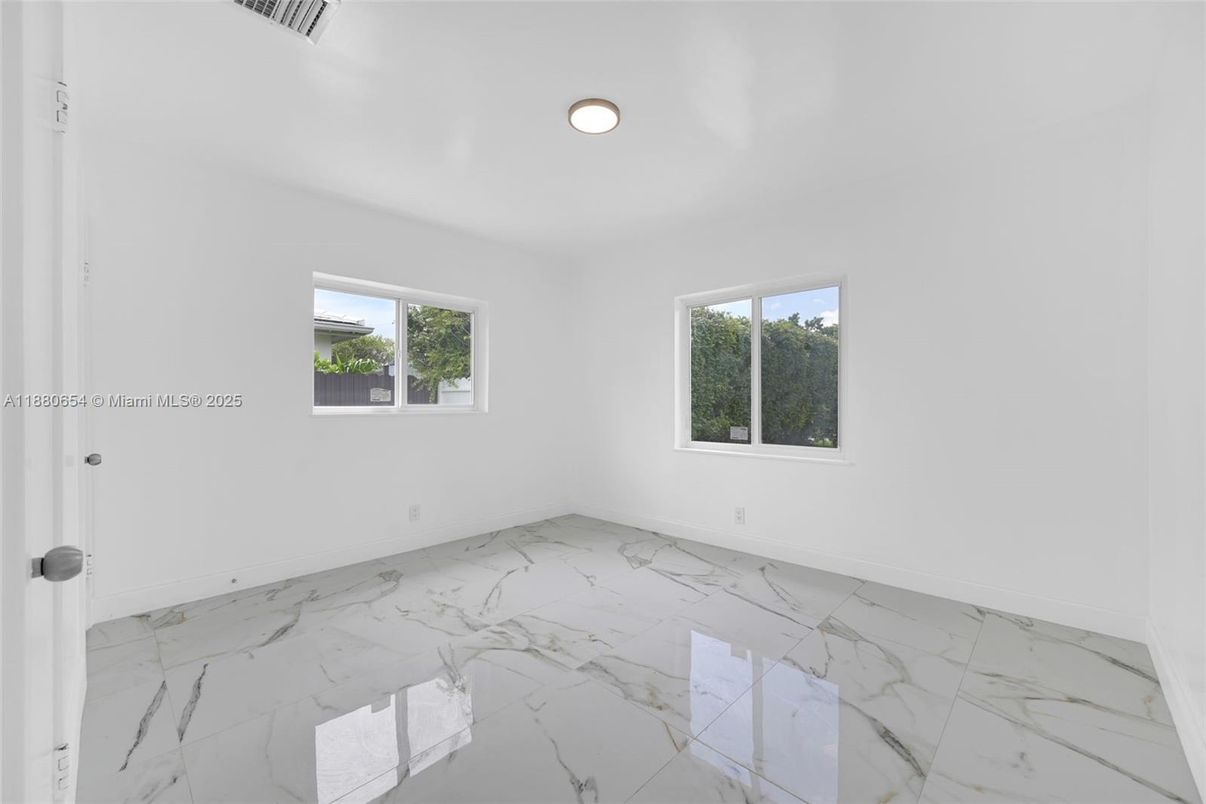 Empty room, Interior, Marble