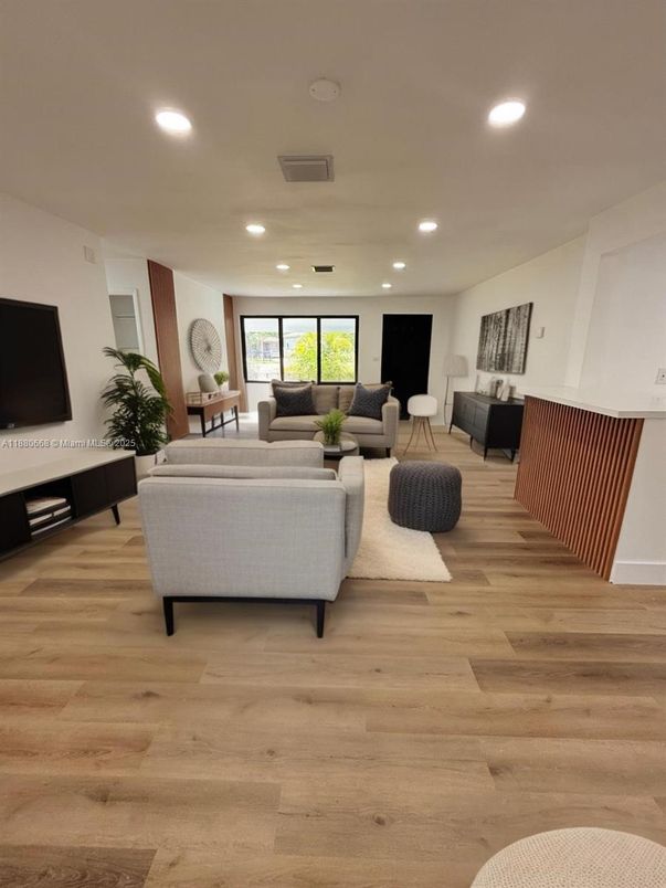 Interior, Living room, Recessed Lighting, Wood Texture Flooring