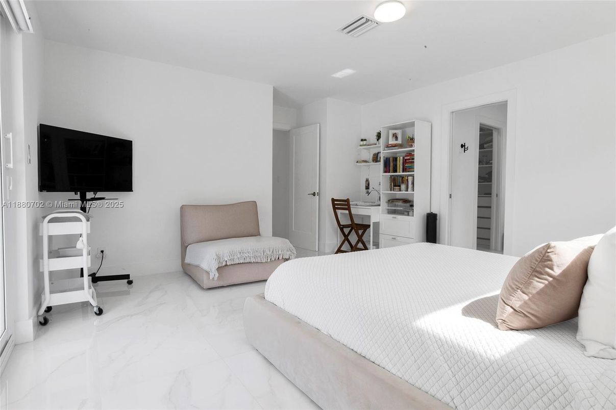 Bedroom, Interior, Marble