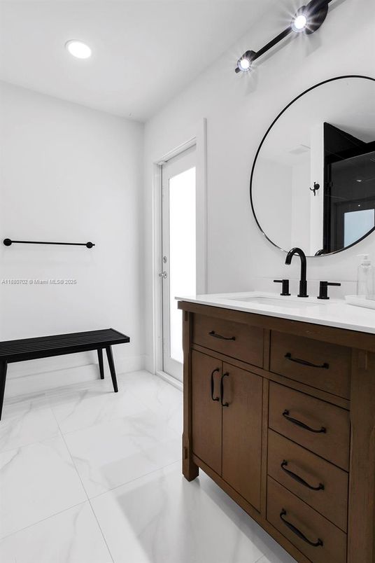 Bathroom, Dual Sink Vanities, Interior, Marble, Recessed Lighting
