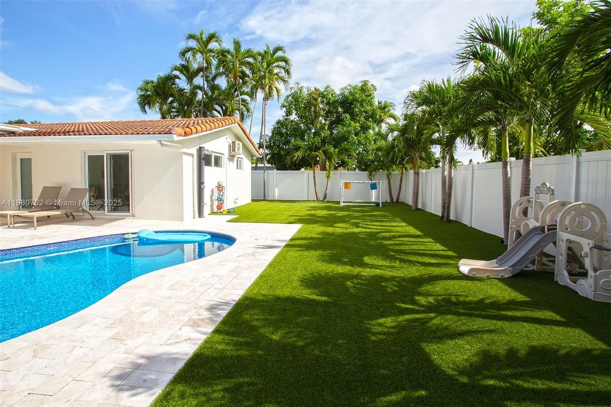 Backyard, Exterior, Playground, Pool