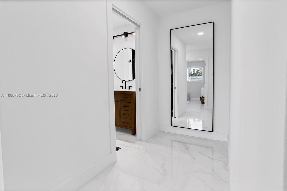 Interior, Marble, Recessed Lighting