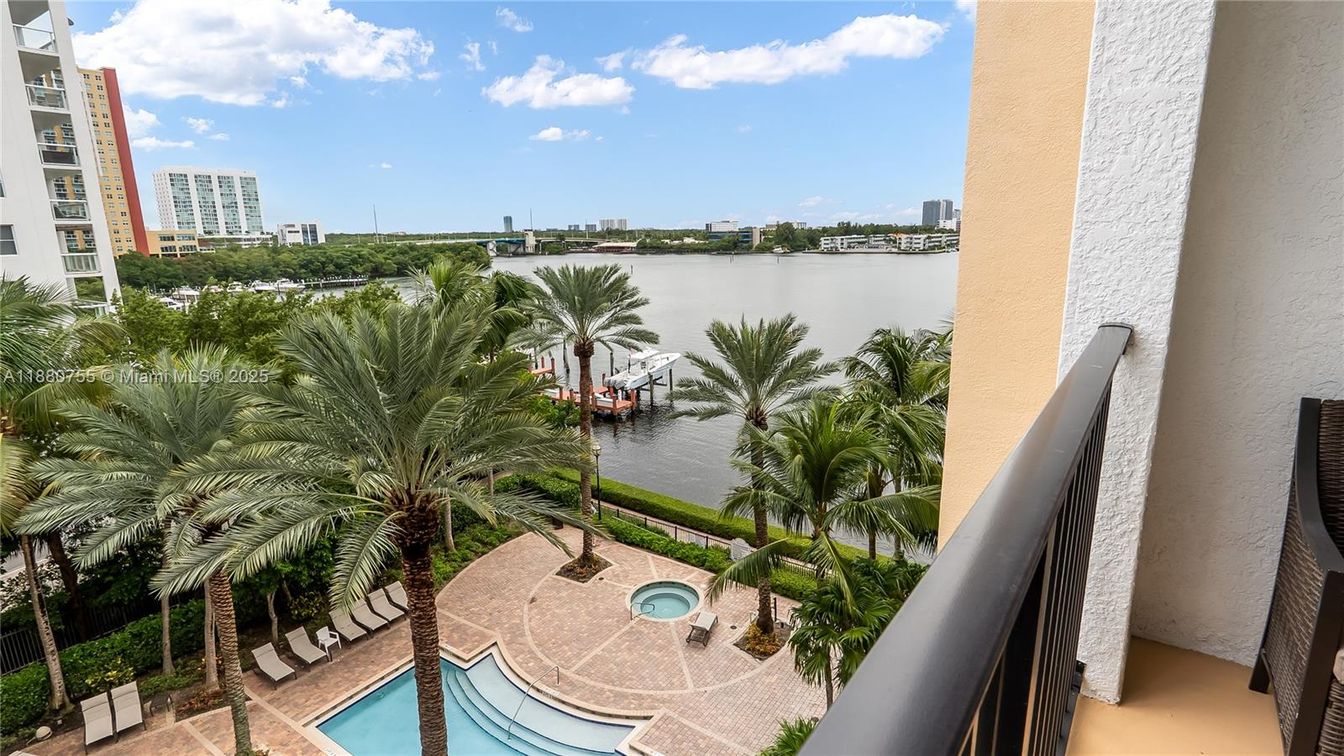 Water, Exterior, Pool, Other