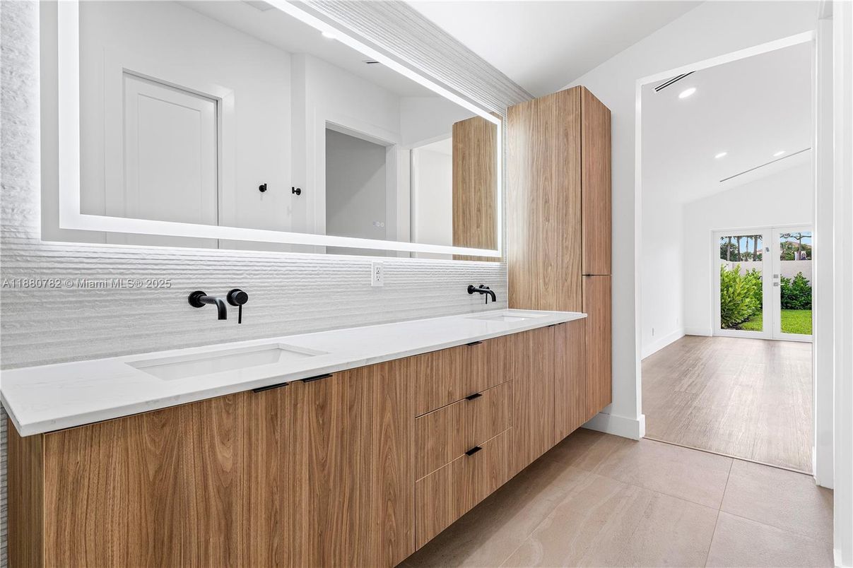 Bathroom, Dual Sink Vanities, Interior, Recessed Lighting, Wood Texture Flooring