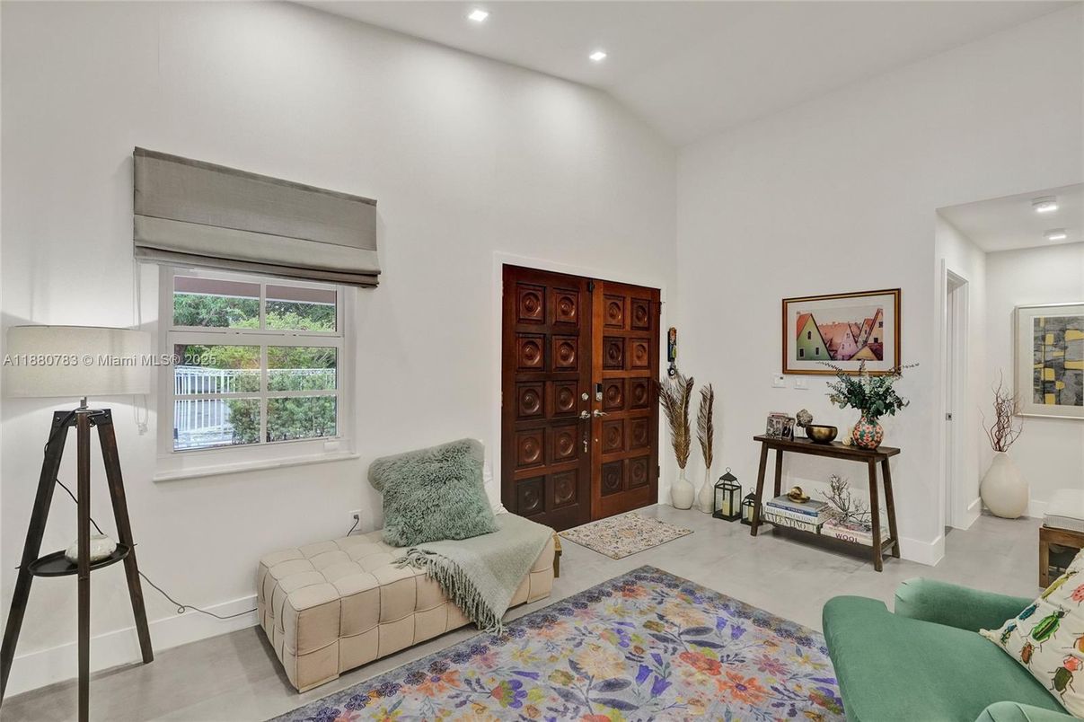 Interior, Recessed Lighting