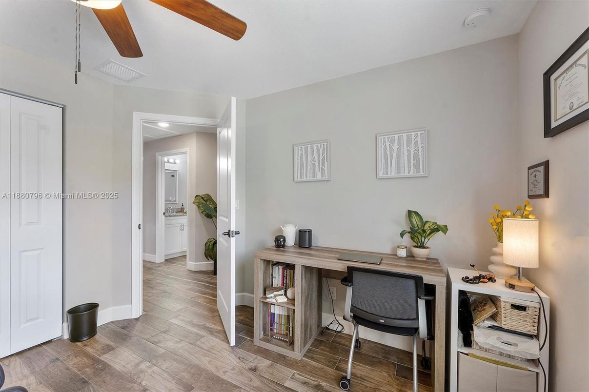 Home Office, Interior, Wood Texture Flooring