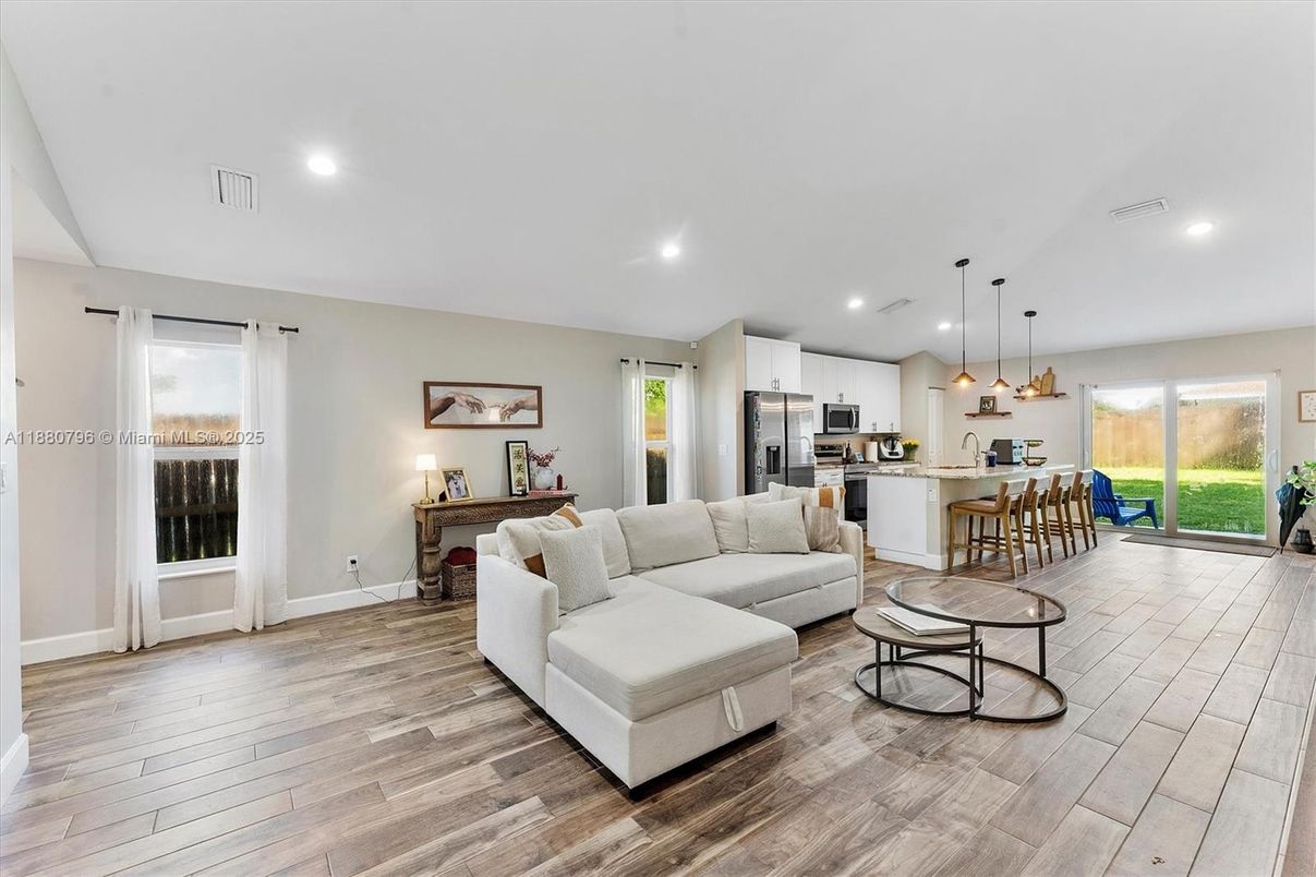 Interior, Kitchen, Living room, Pendant Lights, Recessed Lighting, Stainless Steel Appliances, Wood Texture Flooring