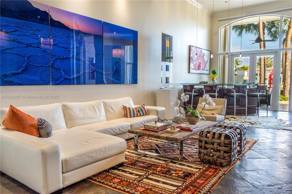 Interior, Living room, Pendant Lights