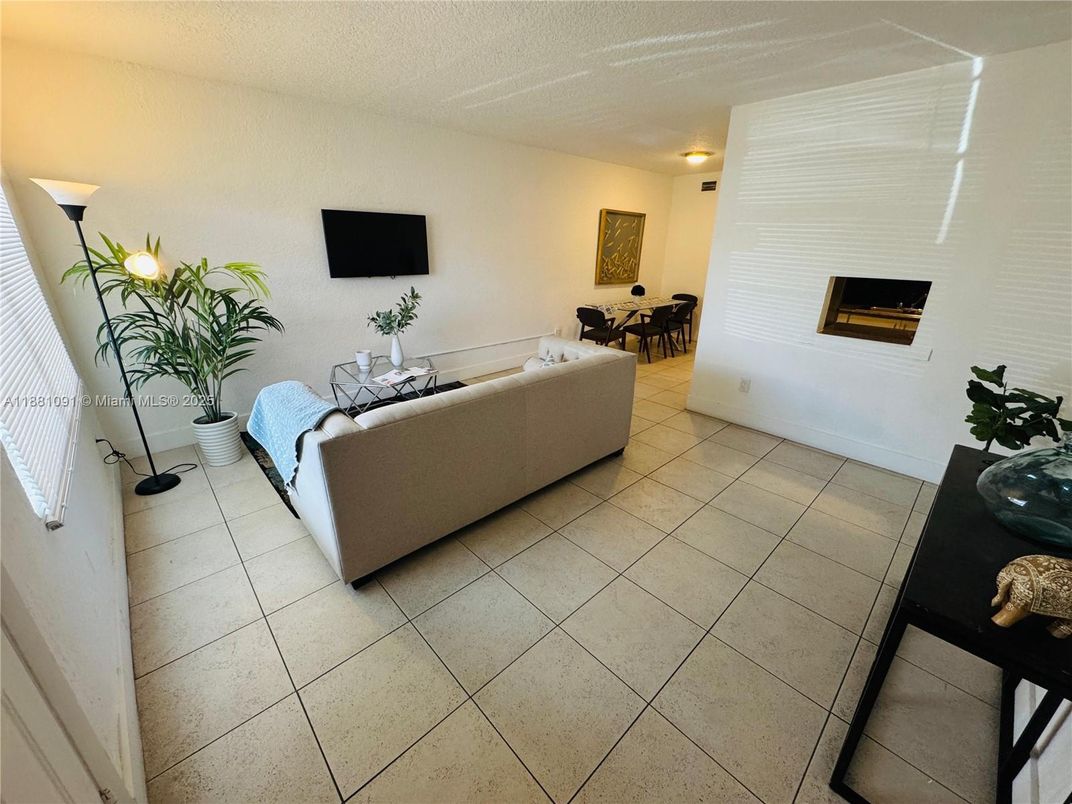 Dining room, Interior, Living room