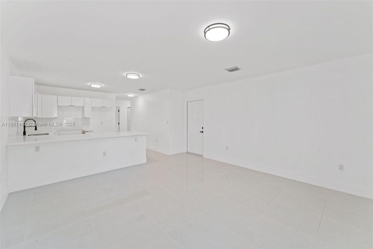 Empty room, Interior, Kitchen