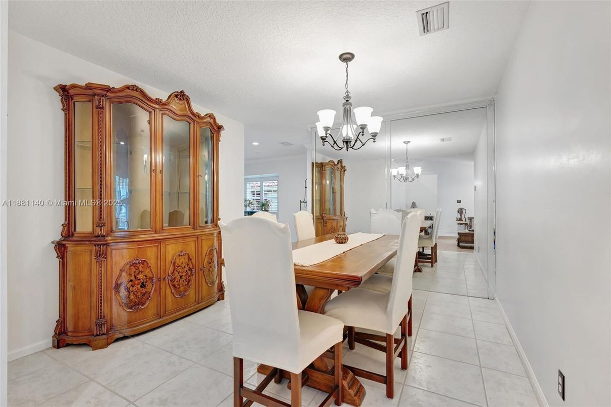 Chandelier, Dining room, Interior, Recessed Lighting