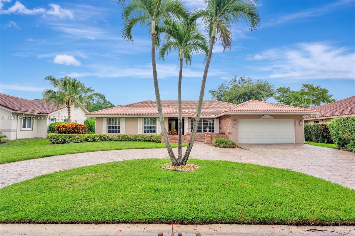 Attached, Backyard, Exterior, Facade, Ranch