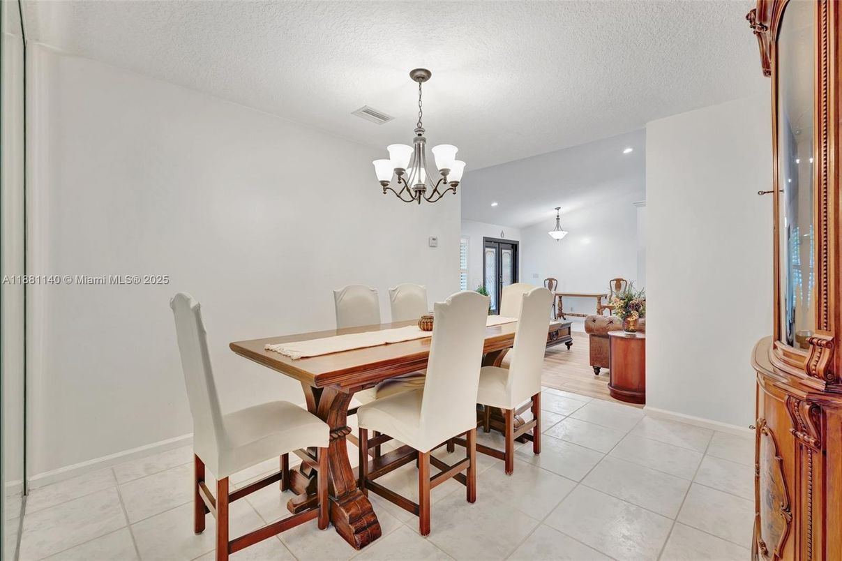 Chandelier, Dining room, Interior, Recessed Lighting