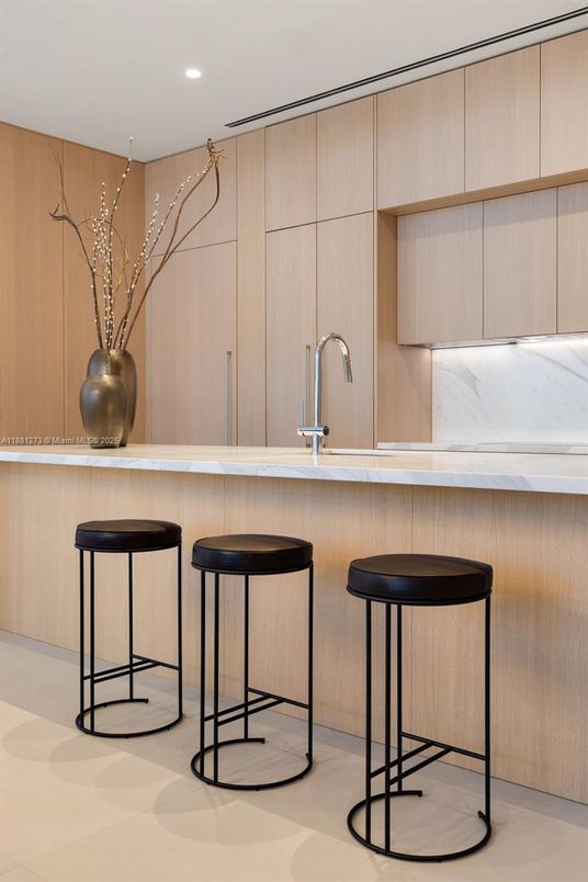 Interior, Kitchen, Recessed Lighting