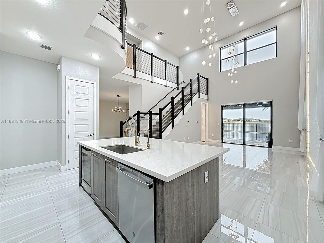 Interior, Kitchen, Pendant Lights, Recessed Lighting, Water