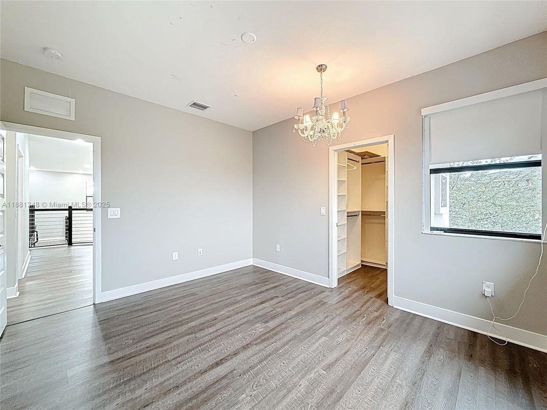 Chandelier, Empty room, Interior, Wood Texture Flooring