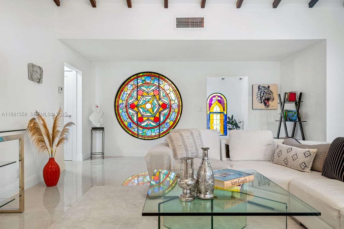 Interior, Living room, Wooden Beams
