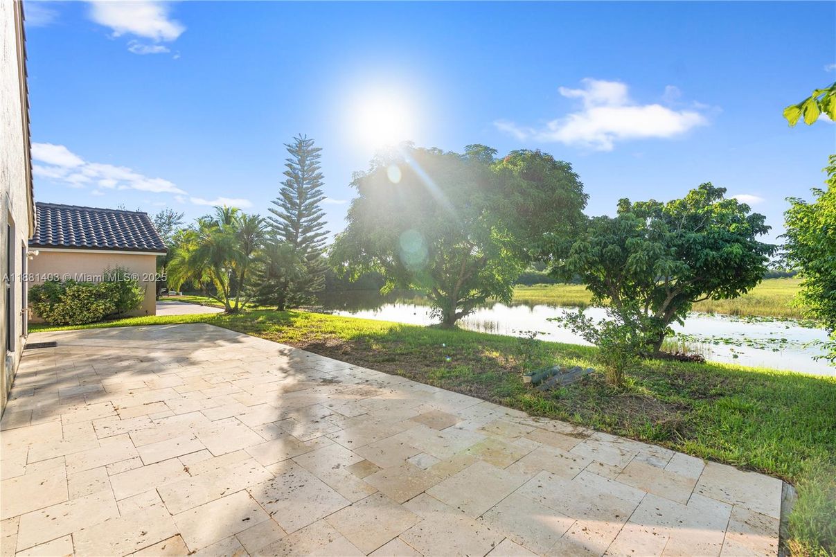 Backyard, Exterior, Water