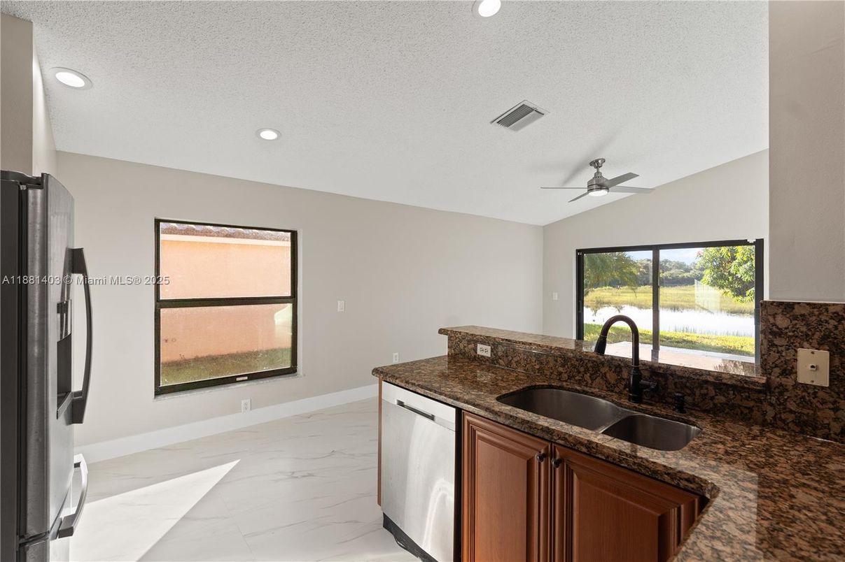 Interior, Kitchen, Marble, Recessed Lighting