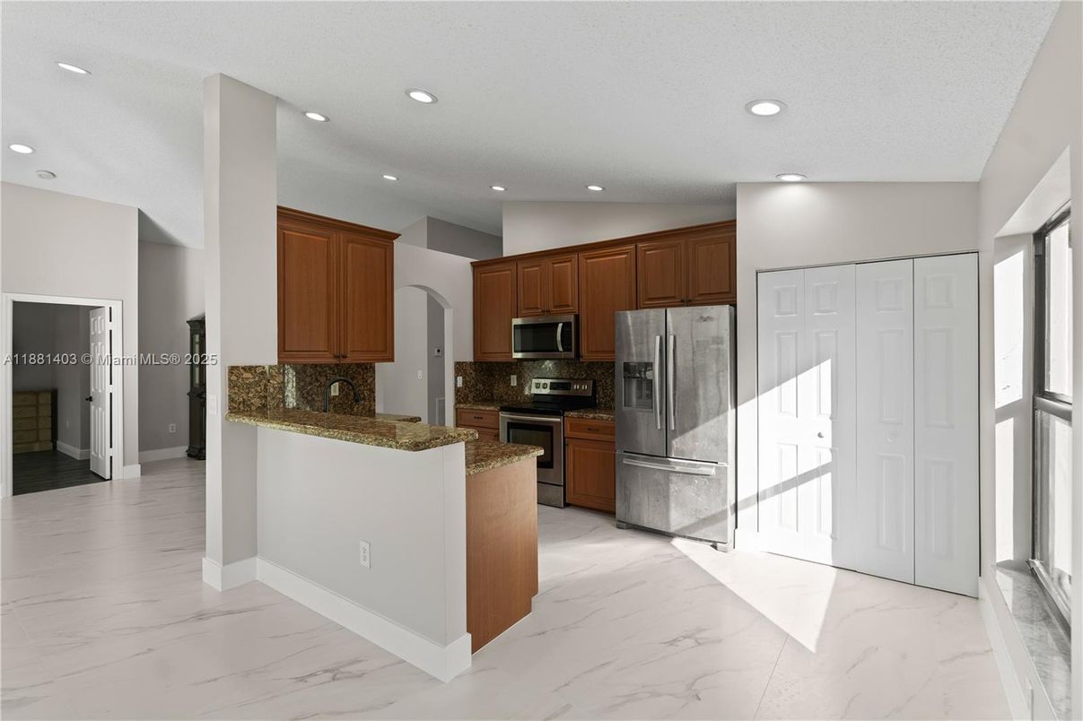 Interior, Kitchen, Marble, Recessed Lighting, Stainless Steel Appliances