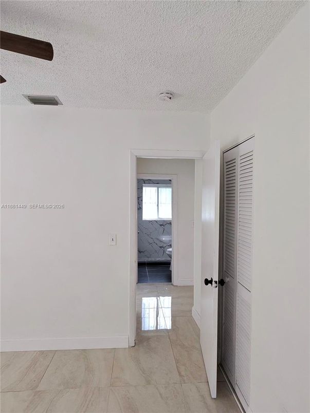 Empty room, Interior, Marble