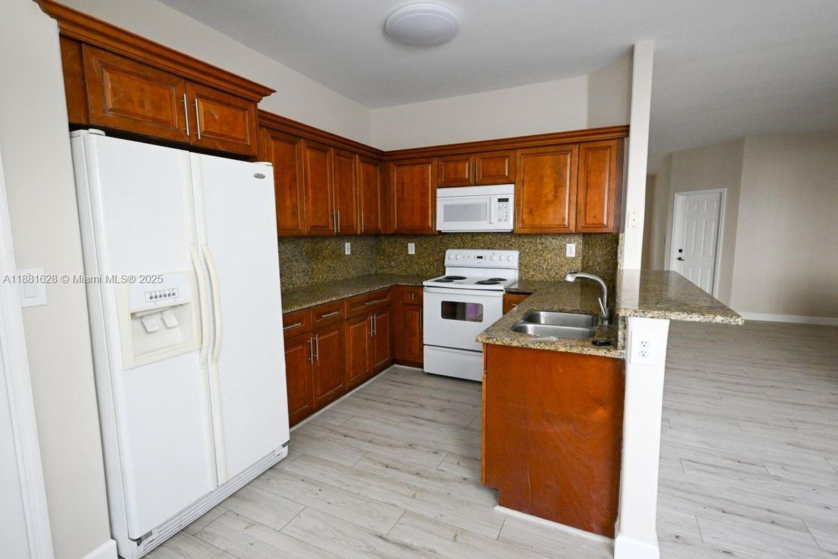 Interior, Kitchen, Wood Texture Flooring