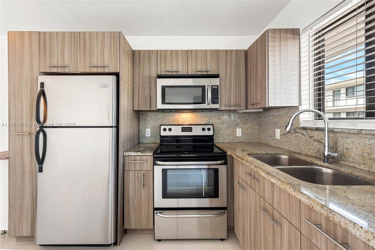 Interior, Kitchen, Stainless Steel Appliances