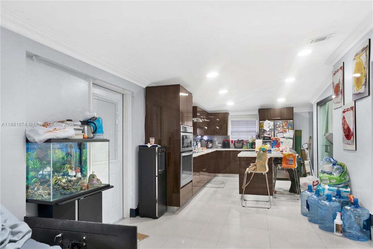 Interior, Kitchen, Recessed Lighting