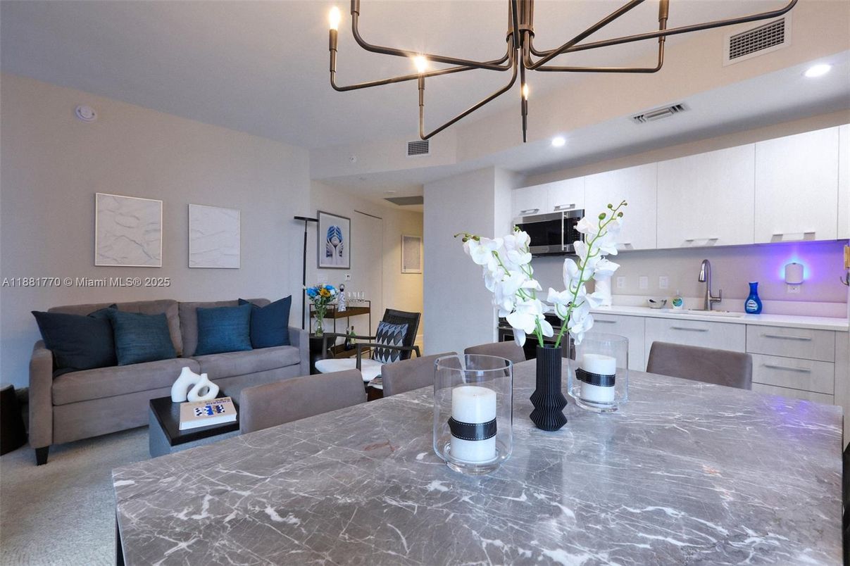 Interior, Kitchen, Living room, Pendant Lights, Recessed Lighting