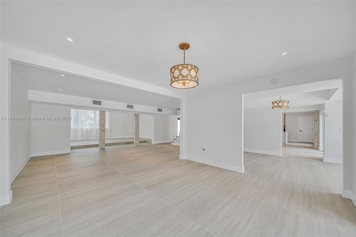 Empty room, Interior, Pendant Lights, Recessed Lighting, Wood Texture Flooring