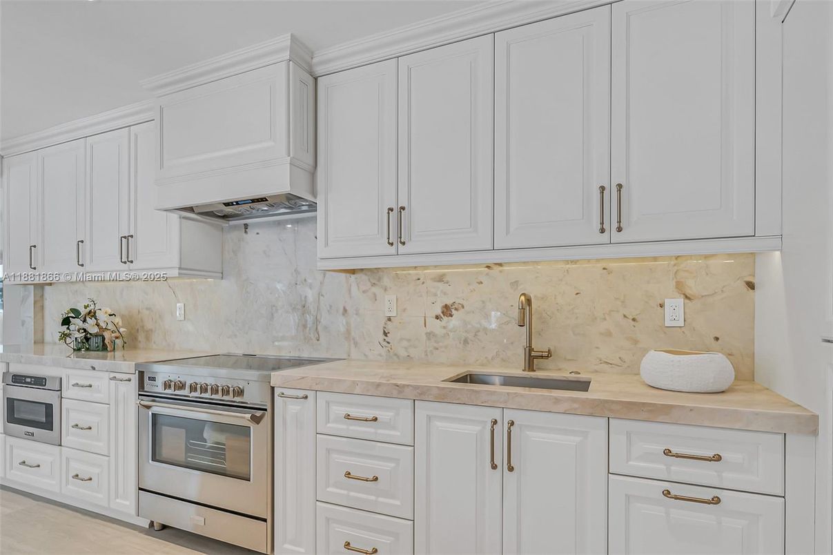 Interior, Kitchen