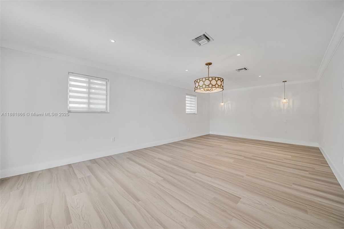 Empty room, Interior, Pendant Lights, Recessed Lighting, Wood Texture Flooring